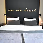 En Vie Beach Boutique Hotel - Adults Only